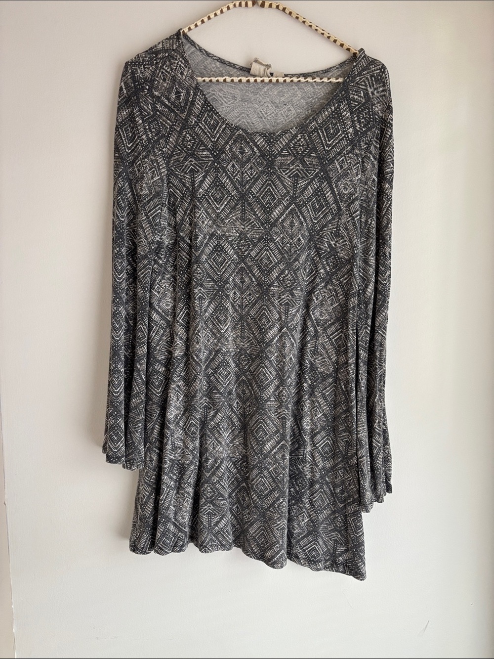 White Crow Black and Gray Diamond-Print Long Sleeve Dress